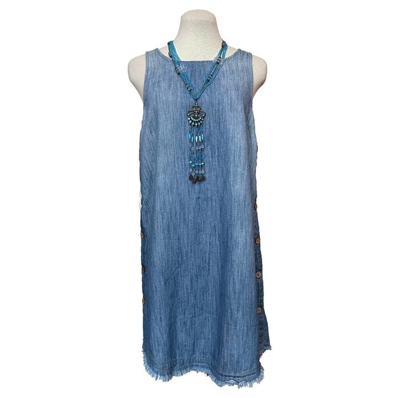 𝅺♥ Universal Threads Denim Dress - Picture 1 of 4